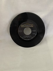 The Mama’s and The Papa’s California Dreamin’ / Somebody Groovy Dunhill 7″ 45