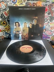 HOLE Celebrity Skin 2LP VG++ VINYL #676/3000 IVC EDITION ALT COVER ART