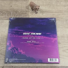 Tate McRae Hung Up On You One Day 7″ Vinyl Neon Violet 2026 RSD Record Store Day