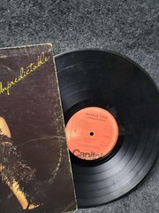 Vintage Natalie Cole Unpredictable 12″ Black Vinyl LP 1977 Capitol R&B Soul