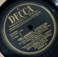 Lot of 10 78 RPM In Album