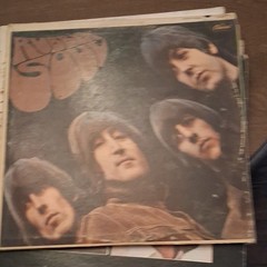 The Beatles Rubber Soul 12″ Black Vinyl LP Record – Capitol Records Rock