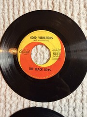 Beach Boys 45 RPM Record Lot (4) – Good Vibrations, Surfin’ U.S.A., Help Me…