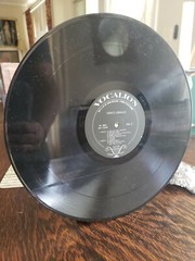 LIBERACE – HERE’S LIBERACE VOCALION VL 3821 – mono LP Record excellent EX