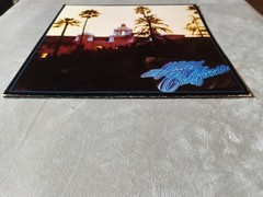 EAGLES HOTEL CALIFORNIA LP VINYL GATEFOLD 1976 ASYLUM 7E-1084 EX/VG+ OIS POSTER