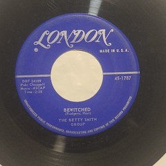 The Betty Smith Group – Bewitched/ Hand Jive – London 45 RPM Record