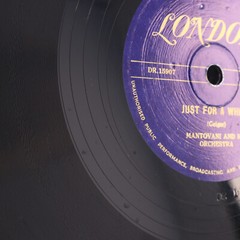 Mantovani & His Orchestra – Charmaine / Just For A While 1951 10″ 78 rpm 1020