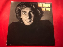 O-65 BARRY MANILOW One Voice – 1979 – AL 9505 – RECORD – EASY LISTENING / POP