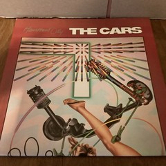 The Cars Heartbeat City Elektra 12″ Black Vinyl LP Rock Cardboard Sleeve