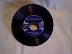 1960 THE THREE STOOGES-Sing Happy Yuletide Songs,Golden 45,EP 623,curly joe,moe