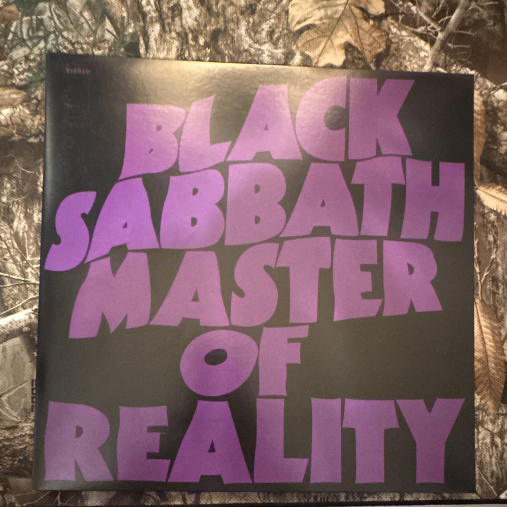 Black Sabbath Master of Reality 12″ Black Vinyl LP – Warner (RR1 2562)