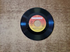 1990s MINT-EXC C + C Music Factory Things That Make You Go Hmmmm… 38-73687 45
