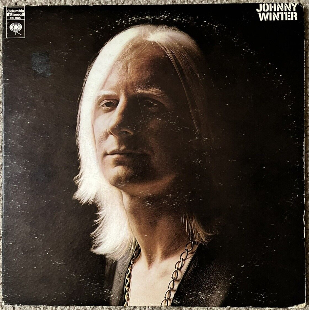 JOHNNY WINTER LP JOHNNY WINTER ( 1ST PRESSING ) CS 9826 XSM 139759 VG+