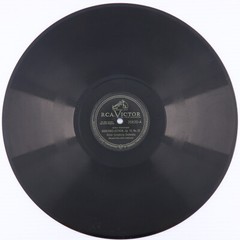 Victor Symphony Orchestra “Kamennoi-Ostrow / Liebestraum 1939 12” 78 rpm 35820