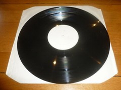 FAST FREDDIE’S FINGERTIPS- Shake The Rug Up – white title label promotional 12″
