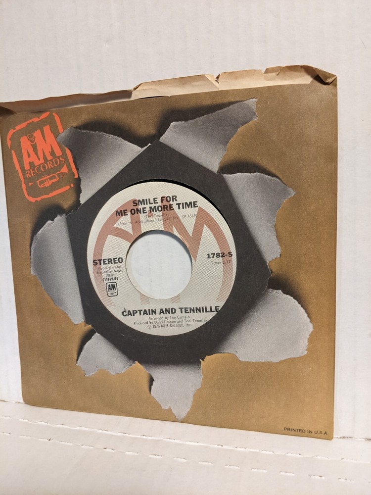 45 ~Captain & Tennille: “Lonely Night /Smile For Me One More Time” A&M 1976 (NM)