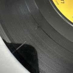 Vinyl singles 1970s x 9 incl Queen, David Essex, Suzi Quatro, Rod Stewart