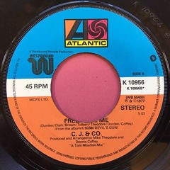 C.J. & Co ‎– Devil’s Gun / Free To Be Me- JUKEBOX READY – Atlantic K10956 VG+