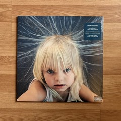 Renee Rapp Snow Angel Deluxe UO Exclusive Lavender Marble Vinyl /2000