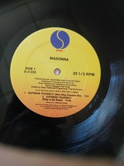 Rare: MADONNA 12″ SINGLE “Express Yourself” MINT PROMO 1989 Mint All The Way Pix