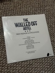 NIN Trent Reznor Atticus Ross The Walled Off Hotel Vinyl EP 2 x 10″ Banksy