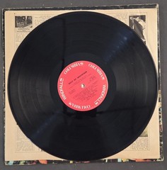 Mountain – The Best of by Mountain (1973) Vinyl Record LP Columbia Windfall