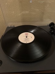 1982 The Who “It’s Hard” LP – Warner Bros. (23731-1) – TESTED – EXCELLENT – EX
