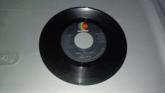 Isaac Hayes – Theme From Shaft : 1971 Vintage 45RPM Record