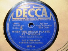 1939 GUY LOMBARDO Royal Canadians Drifting and Dreaming/ When Organ DECCA 3878