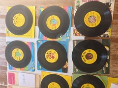 MIXED LOT of 12 Children’s 45rpm Vintage RECORDs SHOW N TELL & PETER PAN see PIC
