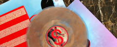 Slayyyter Wor$t Girl in America Dirt Filled Vinyl LP – IN HAND