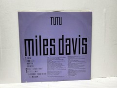 MILES DAVIS Tutu 1986 1st press LP Warner Bros. 1-25490 NEAR MINT Vinyl w/ Inner