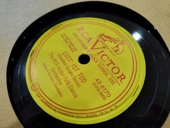 Collection Of 11 Vintage 10″ Records . 8 are RCA LABELs. Including Weeges Dance