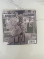 SOLD OUT Taylor Swift Elizabeth Taylor RSD 2026 7″ inch Vinyl (Sealed)