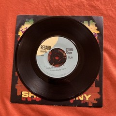 Haysi Fantayzee Shiny Shiny 7″ Vinyl Record VG+/EX Playtested Jukebox Ready