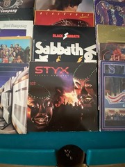 Vintage Lot Of 40 Rock Albums Styx, Ac-dc, Queen,Bto,greatful Dead Etc