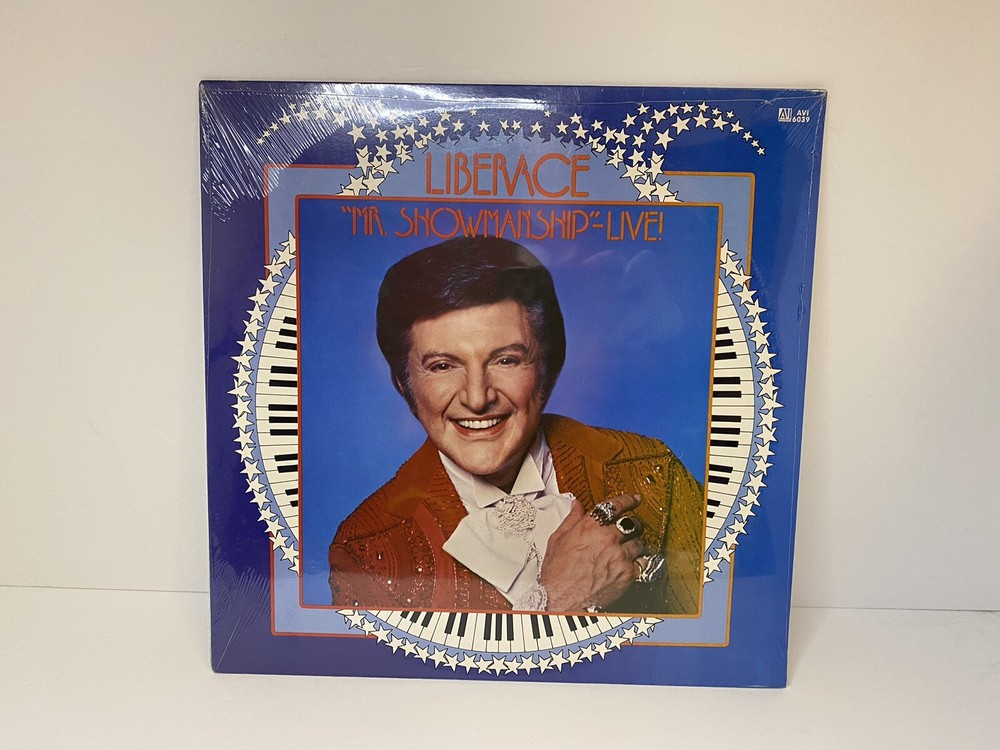 Liberace “Mr. Showmanship: Live!” Vinyl Record LP AVI Records 1978 Sealed