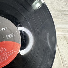 Vintage Dokken Under Lock And Key 12″ Black Vinyl LP 1985 Elektra Metal Rock