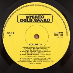 12 Tops Today’s Top Hits Volume 26 – 12″ UK LP – Stereo Gold Award – MER 122 EX