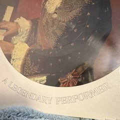 Liberace A Legendary Performer LP Vinyl AVI Records 1982 AVI-6127