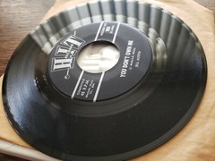 Harvey Frolic Talking About My Baby/Bill Austin You Don’t Own Me 1964 Hit 105