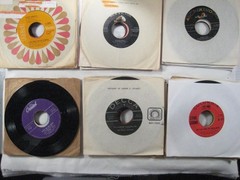 record lot 45 rpm VG 100 vinyl w/ sleeves Pop hits 50s-70s Oldies FREE SHIP 5N