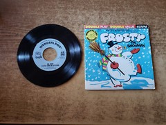 1960s EXCELLENT SANDPIPERS Frosty The Snowman 5 SONGS 2092 45
