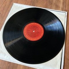 Liza Minnelli – Live At The Winter Garden VINYL RECORD LP ALBUM PC-32854