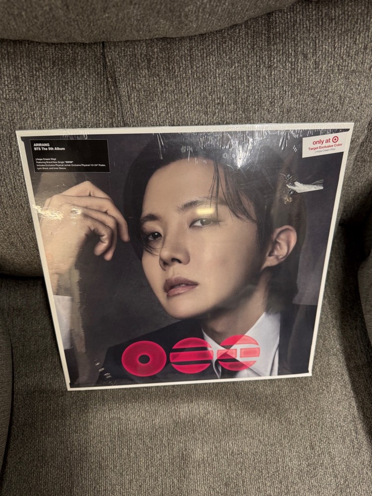 BTS – The 5th Album ‘ARIRANG’ (j-hope Cream) (Target Exclusive, Vinyl)