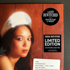 Laufey – Bewitched – 🔵 Blue Jay Royal LP Vinyl – UO Limited Edition X/500 – New