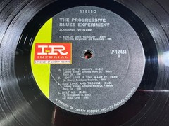 A6-33 JOHNNY WINTER The Progressive Blues Experiment – LP-12431 – RECORD – BLUES