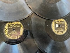 Lot of 12x BRUNSWICK pre-war 1920s-1930s Pop/Jazz/Vocal RARE!! 10″ 78rpm