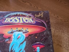 tom scholz autographed 1970s VG+/vg+ LP33 boston’s first album rare, see notes!