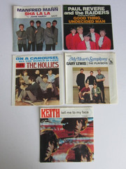 1960s ROCK Lot Of 25 PICTURE SLEEVES 45 RPM No Records STONES Beach Boys